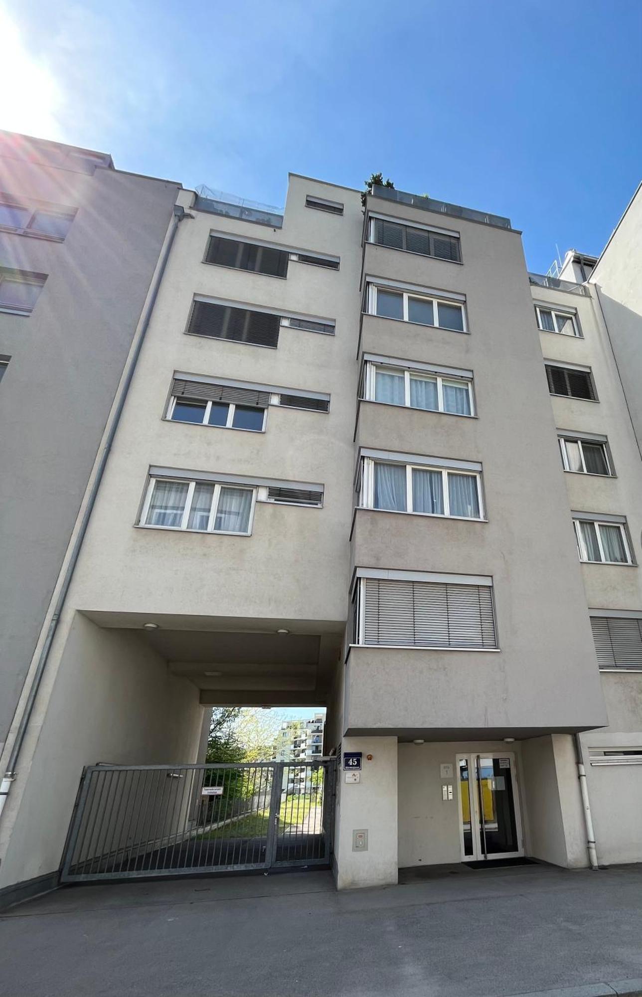 Elena Inklusive Garagenplatz Appartamento